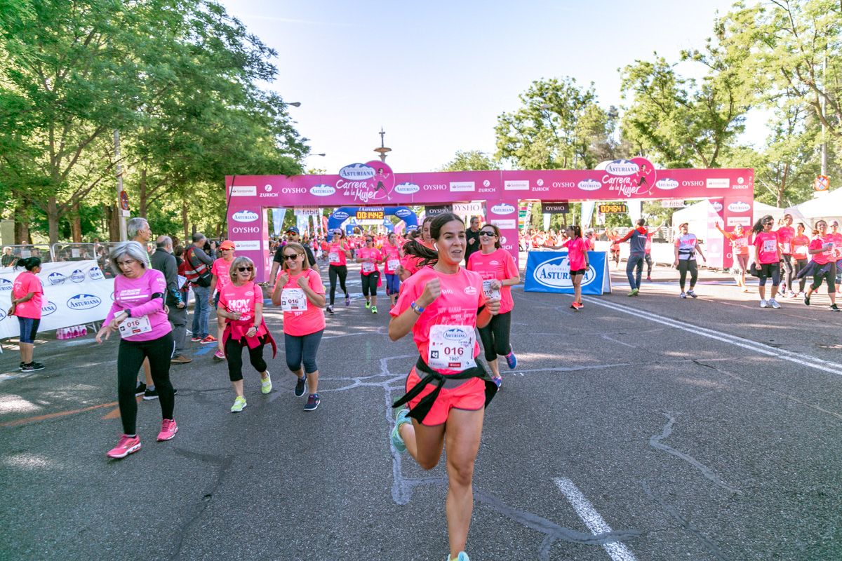 Carrera de la Mujer de Madrid - META, ARCO DERECHO (de 45:48 a 47:11)