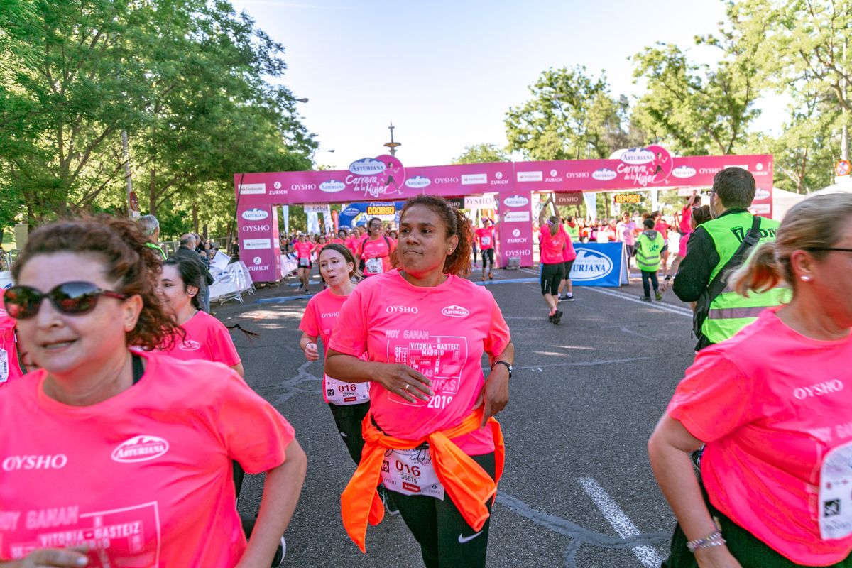 Carrera de la Mujer de Madrid - META, ARCO DERECHO (de 44:38 a 49:45)
