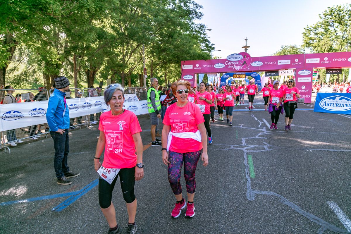 Carrera de la Mujer de Madrid - META, ARCO DERECHO (de 45:48 a 47:11)