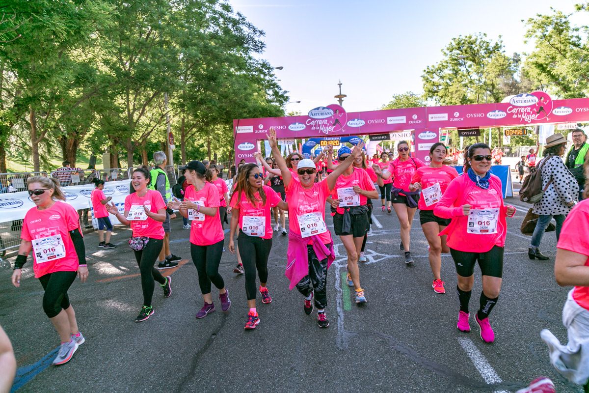 Carrera de la Mujer de Madrid - META, ARCO DERECHO (de 45:48 a 47:11)