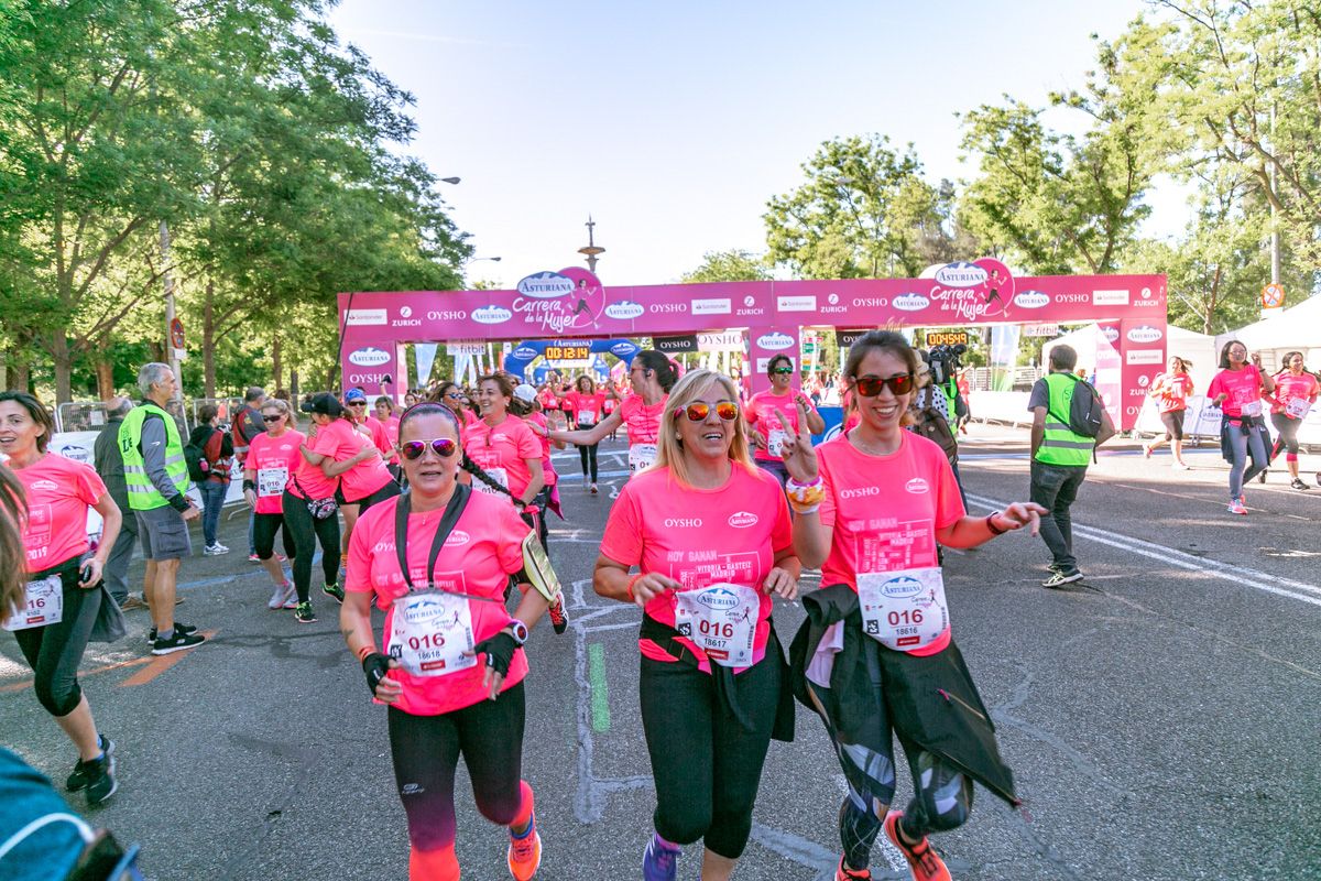 Carrera de la Mujer de Madrid - META, ARCO DERECHO (de 45:48 a 47:11)