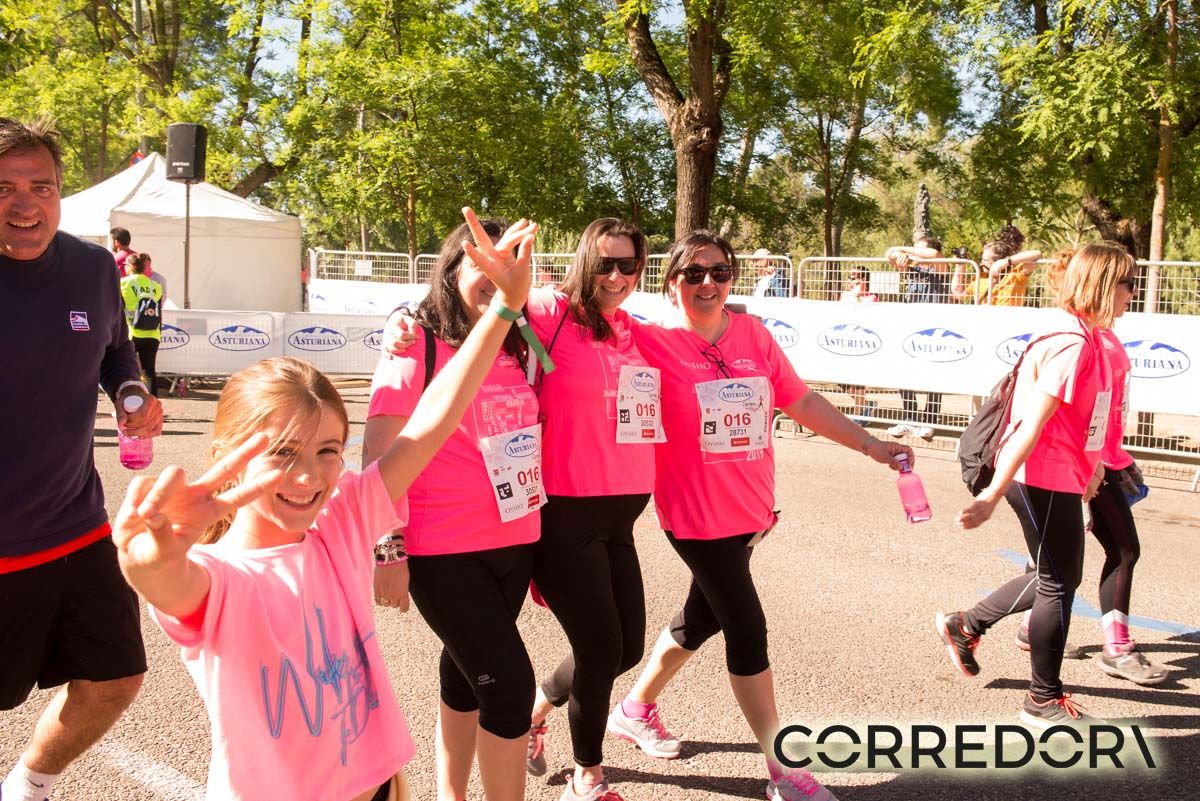 Carrera de la Mujer Madrid arco izquierdo 1 20 20 a 1 22 46