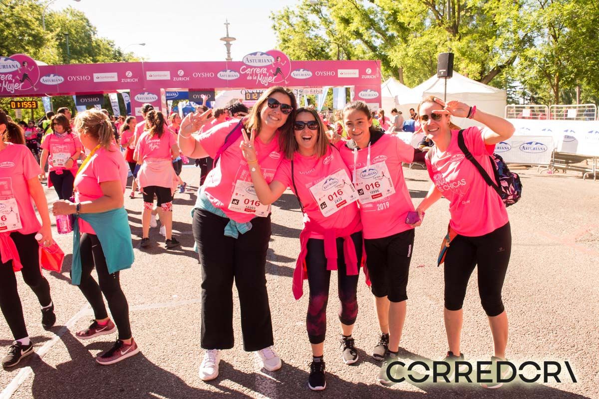 Carrera de la Mujer Madrid arco izquierdo 1 20 20 a 1 22 46