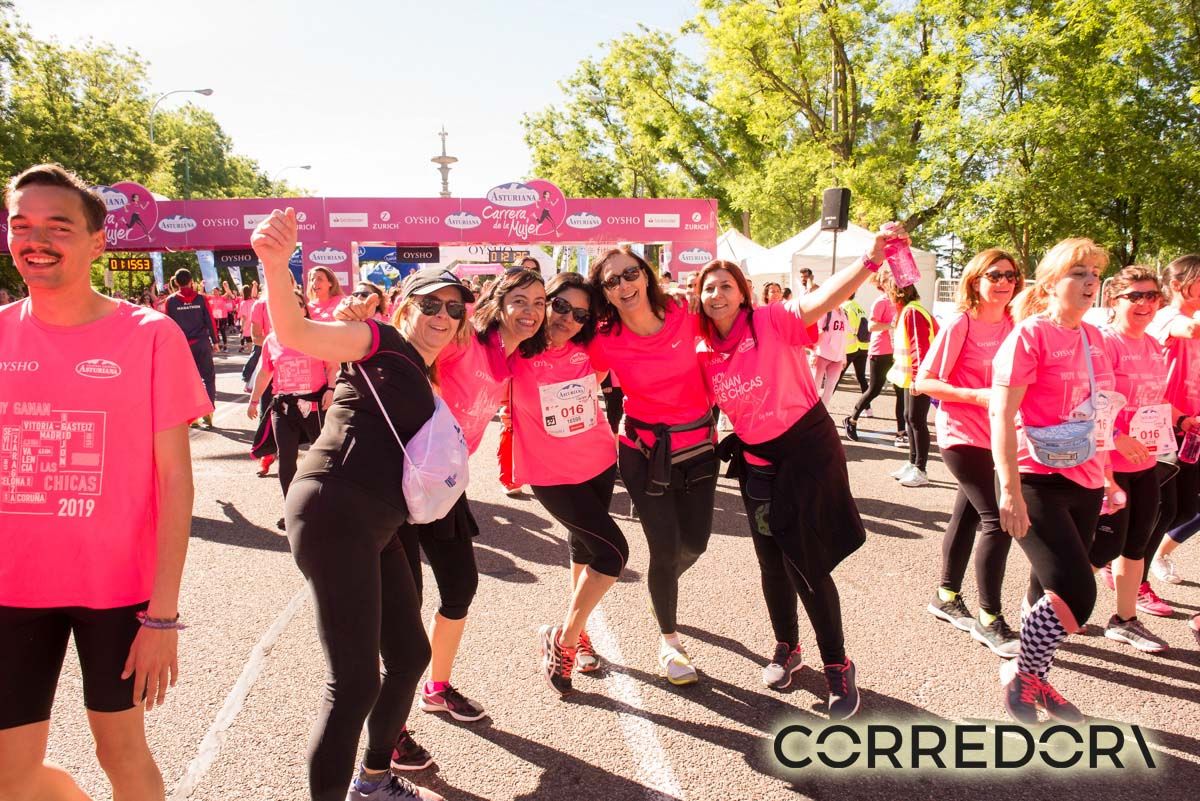 Carrera de la Mujer Madrid arco izquierdo 1 20 20 a 1 22 46