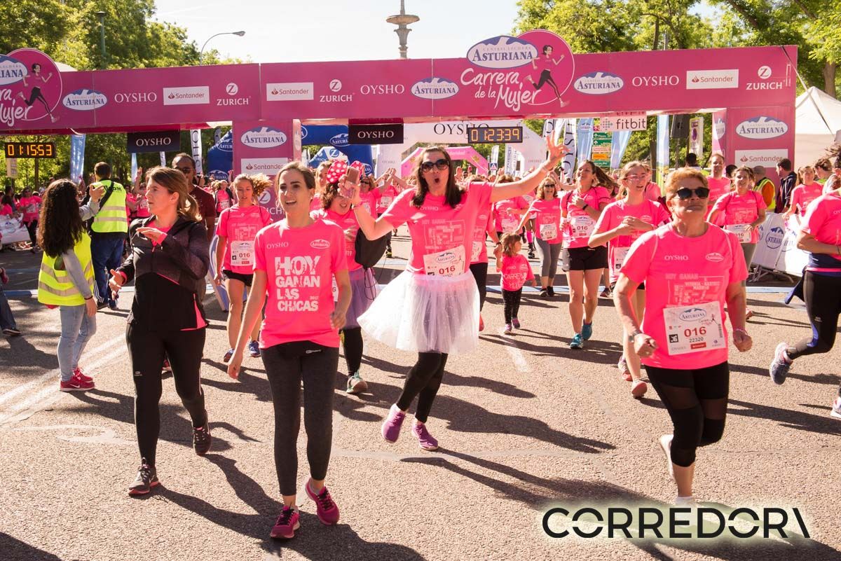 Carrera de la Mujer Madrid arco izquierdo de 1 25 52	a 1 25 43