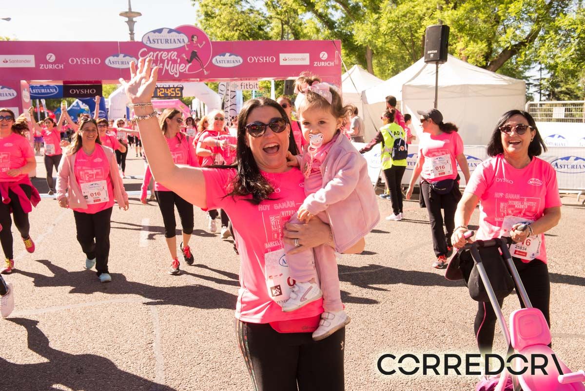 Carrera de la Mujer Madrid arco izquierdo de 1 25 52	a 1 25 43