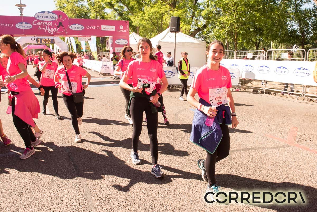 Carrera de la Mujer Madrid arco izquierdo 1 25 48 a 1 28 03