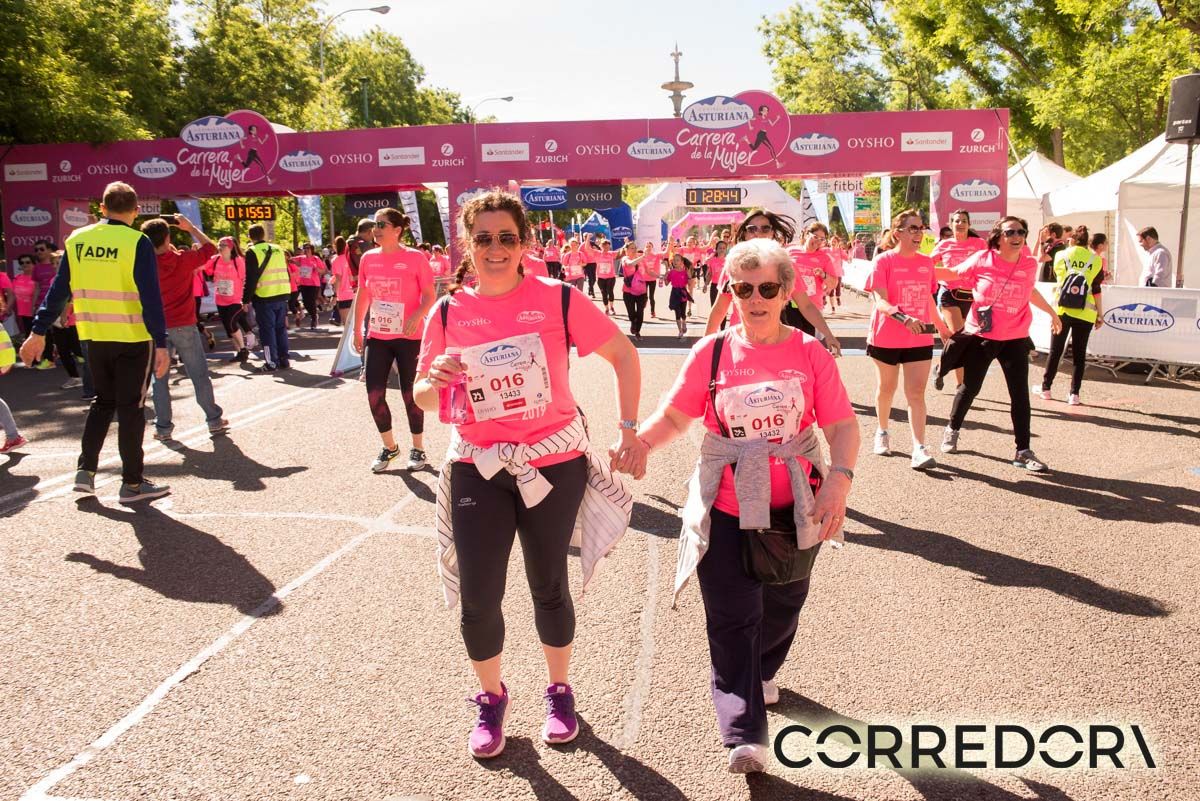Carrera de la Mujer Madrid arco izquierdo 1 12 19 a 1 23 47