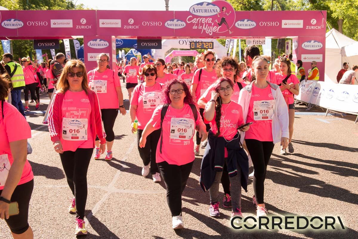 Carrera de la Mujer Madrid arco izquierdo 1 25 48 a 1 28 03