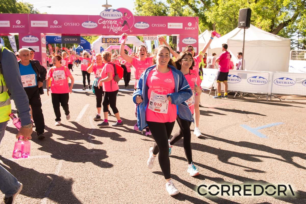 Carrera de la Mujer Madrid arco izquierdo de 1 25 52	a 1 25 43