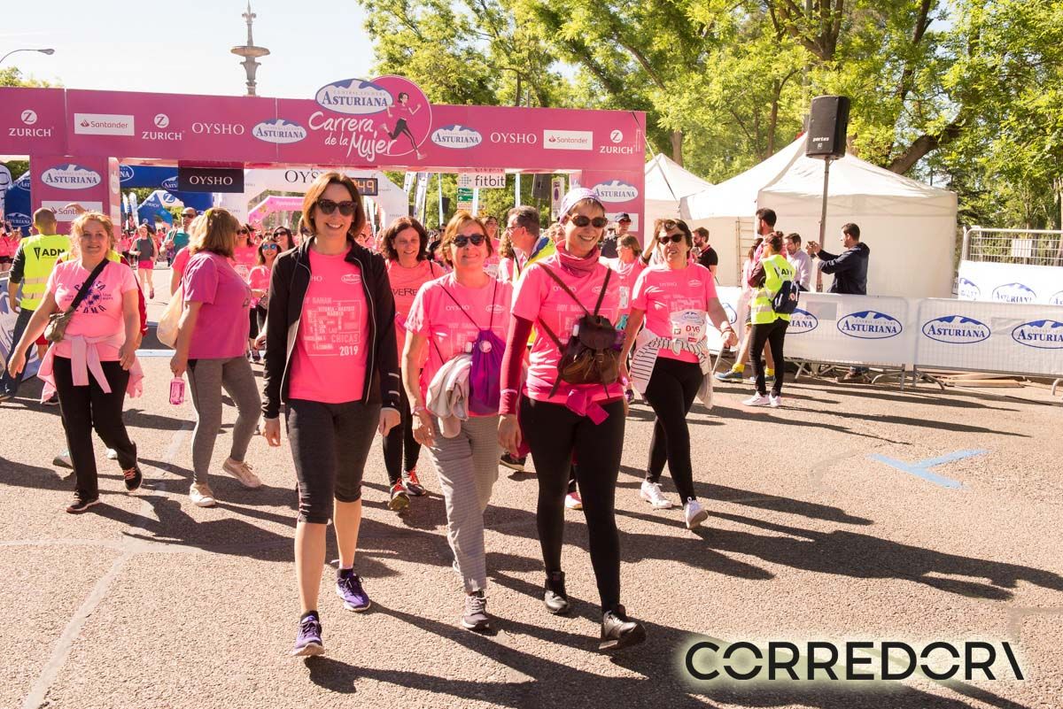 Carrera de la Mujer Madrid arco izquierdo 1 25 48 a 1 28 03