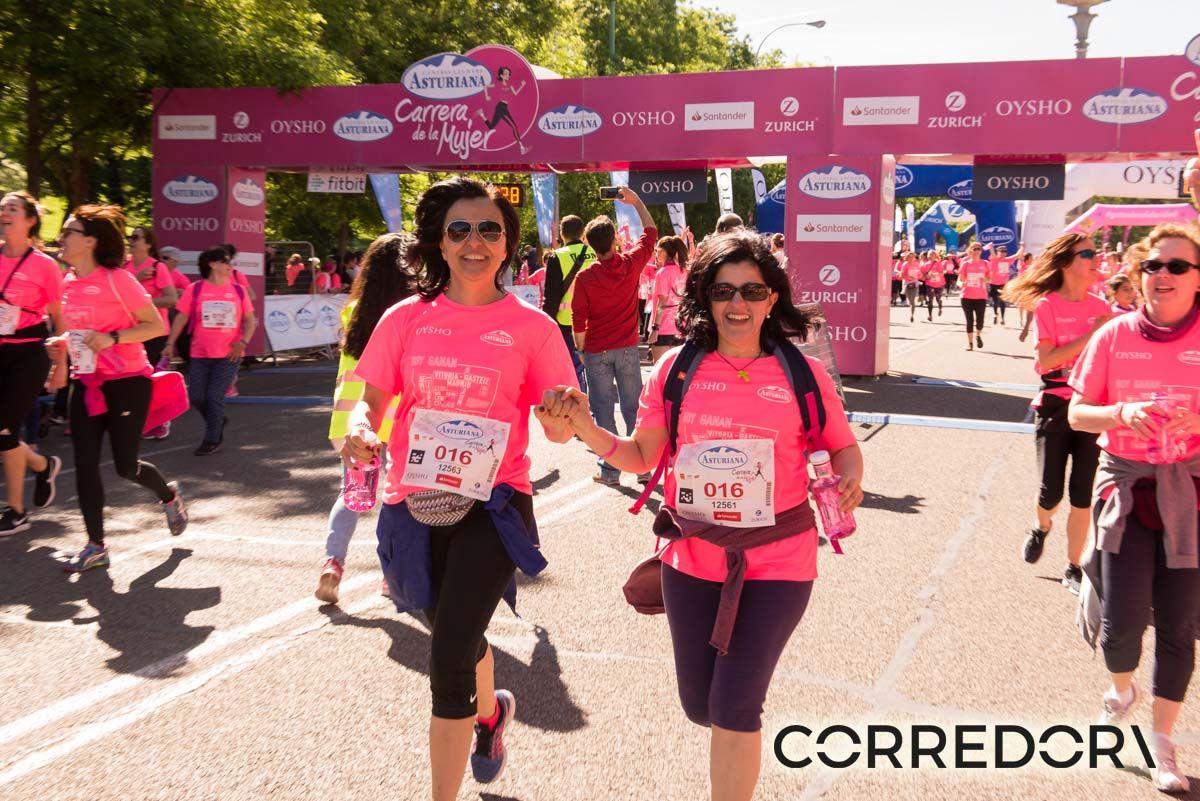 Carrera de la Mujer Madrid arco izquierdo 1 12 19 a 1 23 47