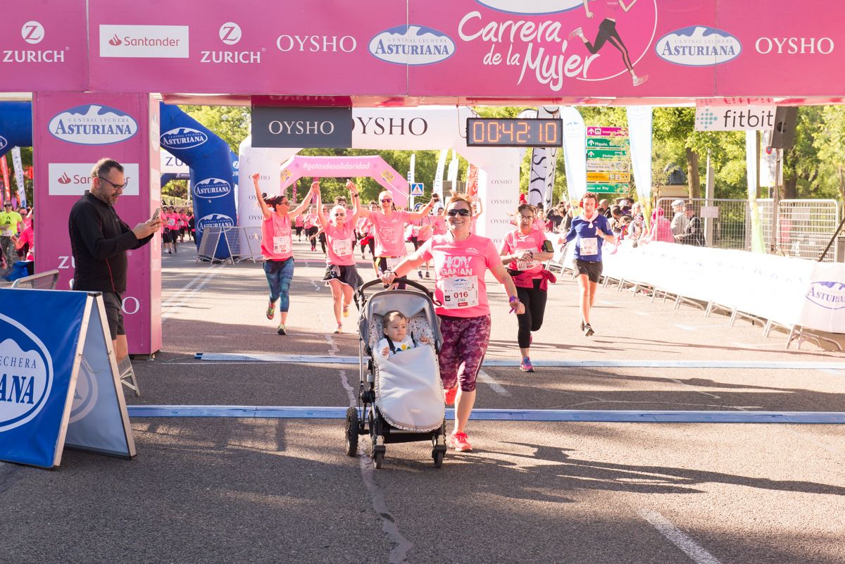 Carrera de la Mujer de Madrid - META, ARCO IZQUIERDO (de 41:44 a 43:17)