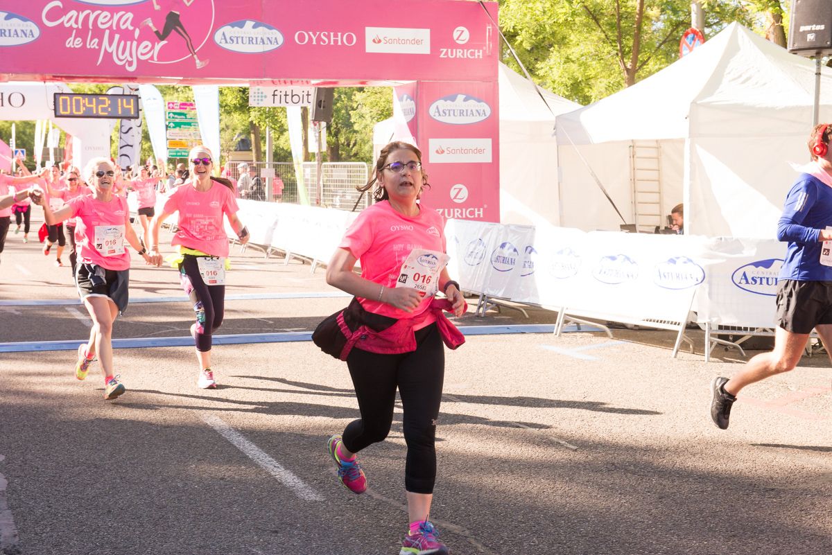 Carrera de la Mujer de Madrid - META, ARCO IZQUIERDO (de 41:44 a 43:17)
