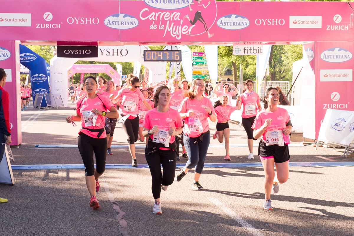 Carrera de la Mujer de Madrid - META, ARCO IZQUIERDO (de 46:40 a 47:50)