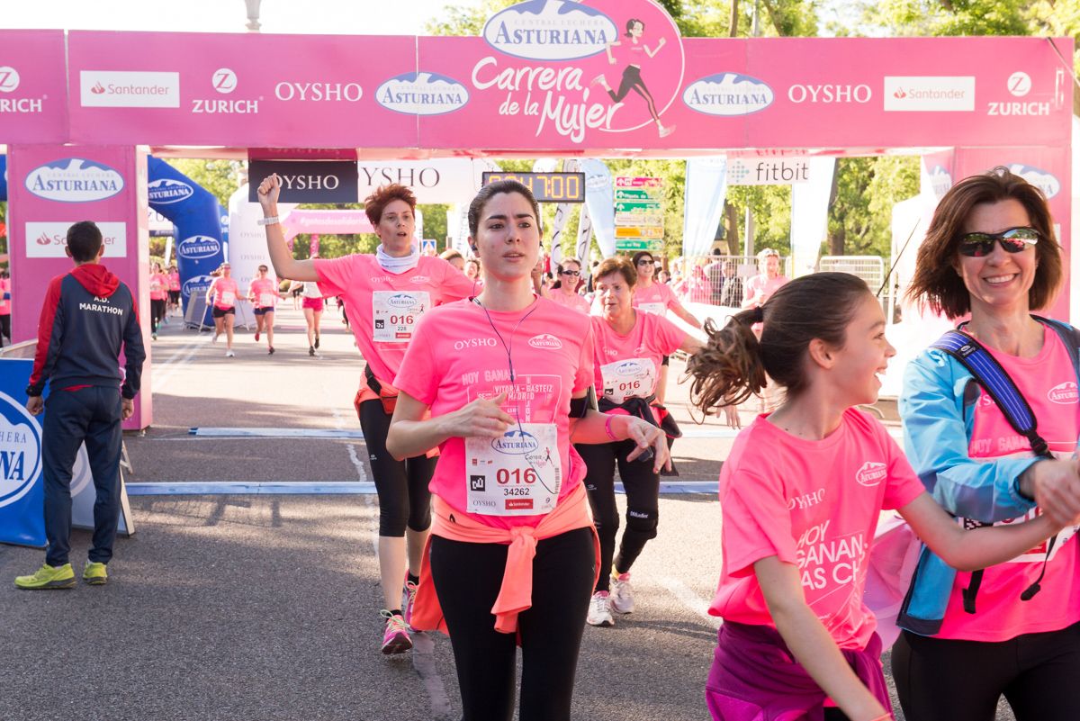 Carrera de la Mujer de Madrid - META, ARCO IZQUIERDO (de 46:40 a 47:50)