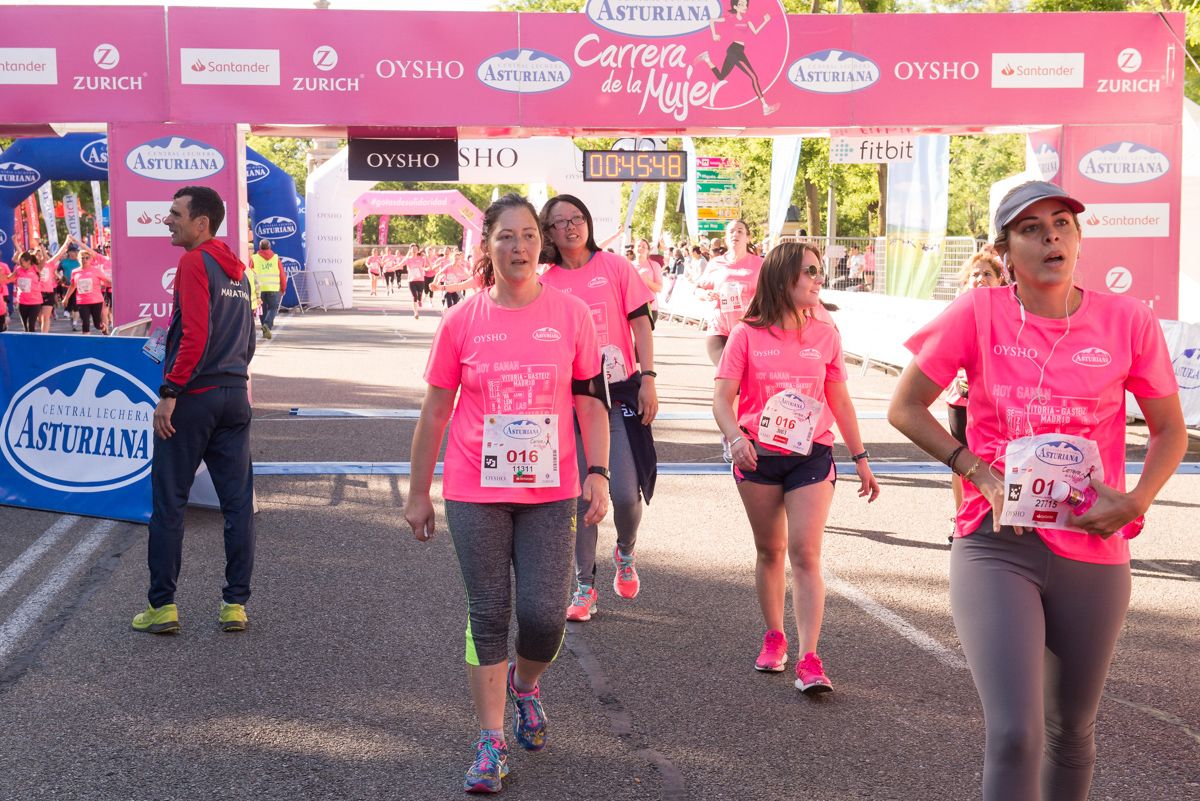 Carrera de la Mujer de Madrid - META, ARCO IZQUIERDO (de 45:08 a 46:32)