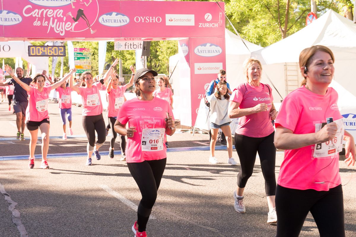Carrera de la Mujer de Madrid - META, ARCO IZQUIERDO (de 45:08 a 46:32)