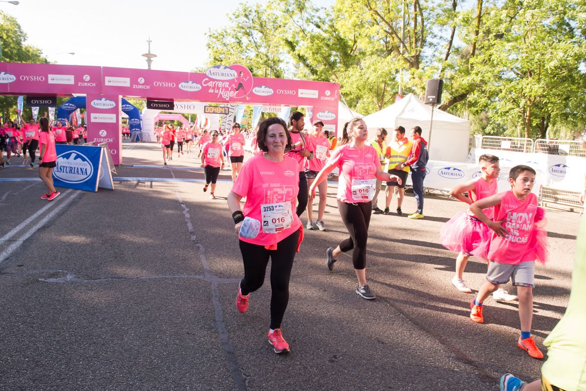 Carrera de la Mujer de Madrid - META, ARCO IZQUIERDO (de 47:52 a 49:18)