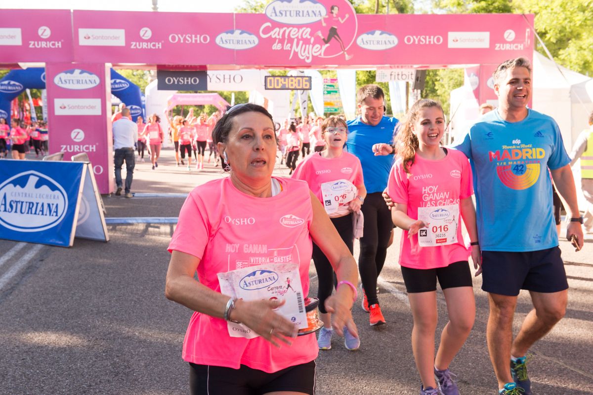 Carrera de la Mujer de Madrid - META, ARCO IZQUIERDO (de 47:52 a 49:18)