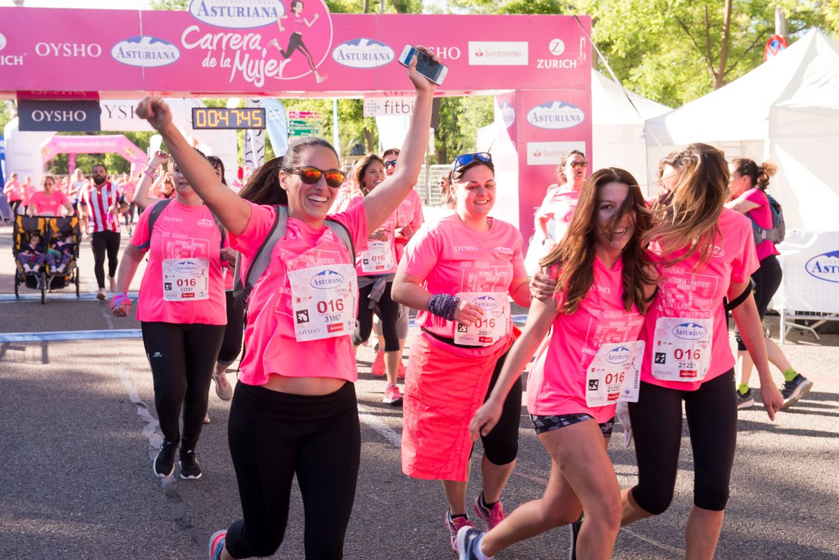 Carrera de la Mujer de Madrid - META, ARCO IZQUIERDO (de 46:40 a 47:50)
