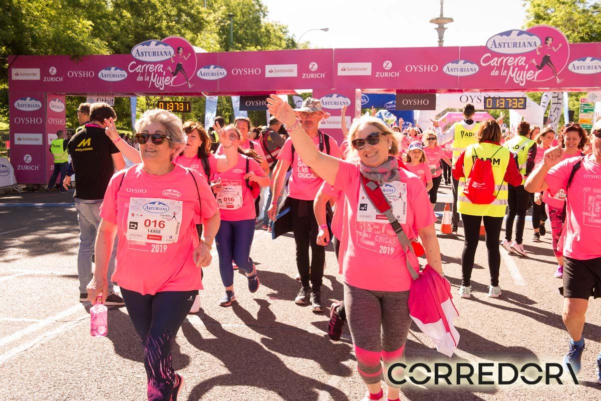 Carrera de la Mujer Madrid arco izquierdo 1 36 00 a 1 39 47