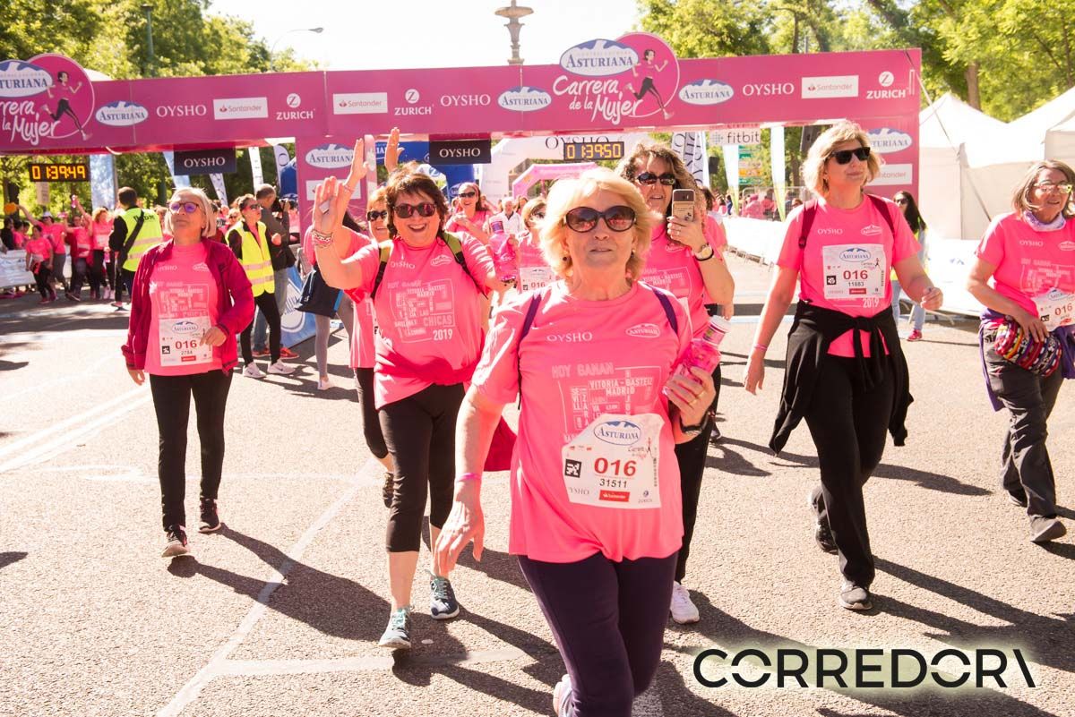 Carrera de la Mujer Madrid arco izquierdo 1 39 50 a 1 43 51
