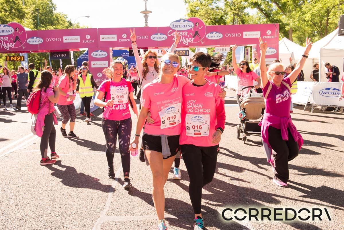 Carrera de la Mujer Madrid arco izquierdo 1 39 50 a 1 43 51