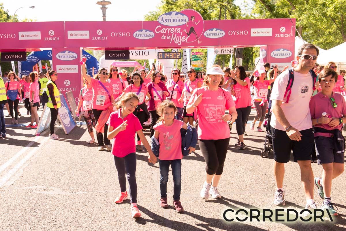 Carrera de la Mujer Madrid arco izquierdo 1 39 50 a 1 43 51