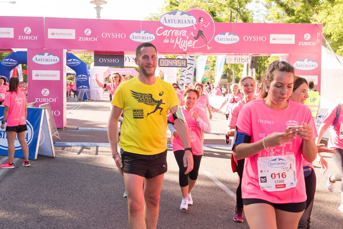 Carrera de la Mujer de Madrid - META, ARCO IZQUIERDO (de 49:22 a 51:10)