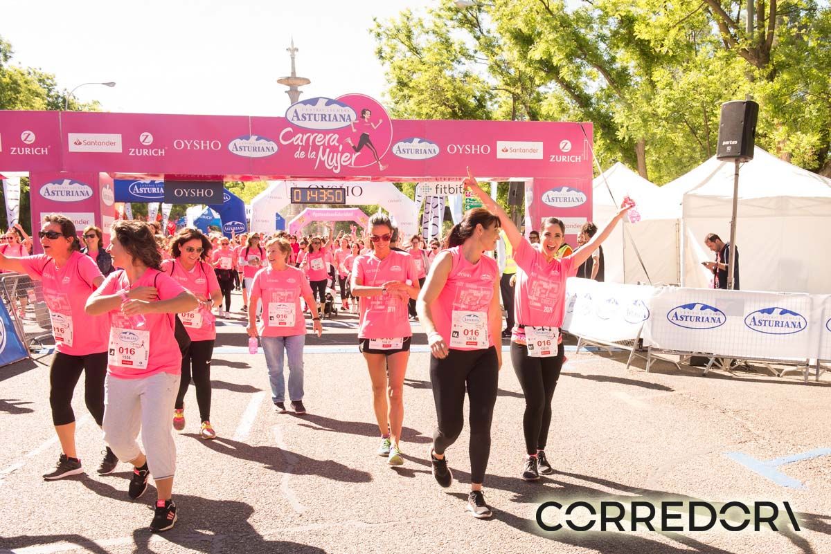 Carrera de la Mujer Madrid arco izquierdo 1 39 50 a 1 43 51