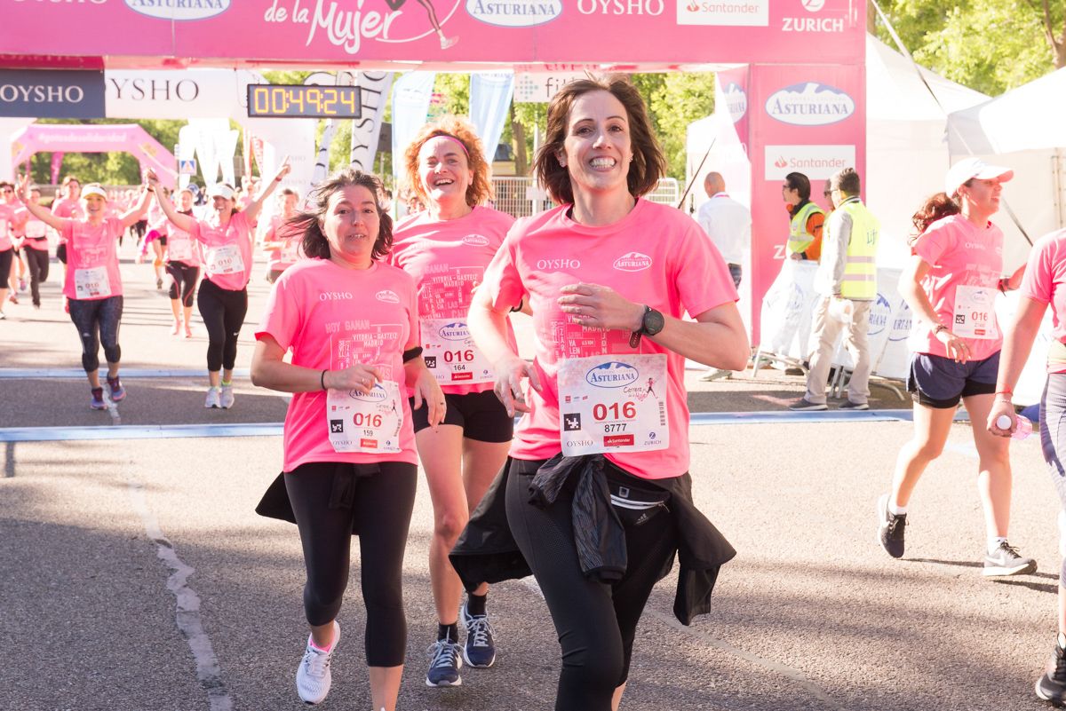 Carrera de la Mujer de Madrid - META, ARCO IZQUIERDO (de 49:22 a 51:10)
