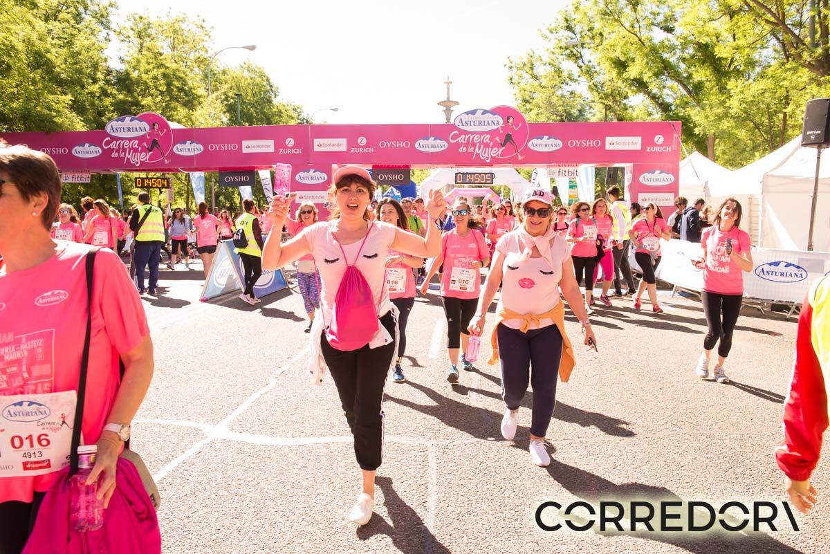 Carrera de la Mujer Madrid arco izquierdo 1 43 51 a 1 46 25