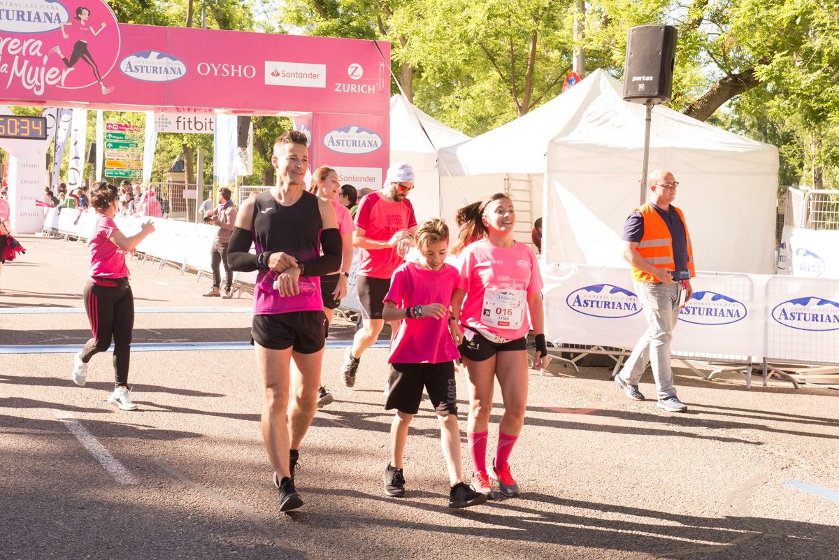 Carrera de la Mujer de Madrid - META, ARCO IZQUIERDO (de 49:22 a 51:10)