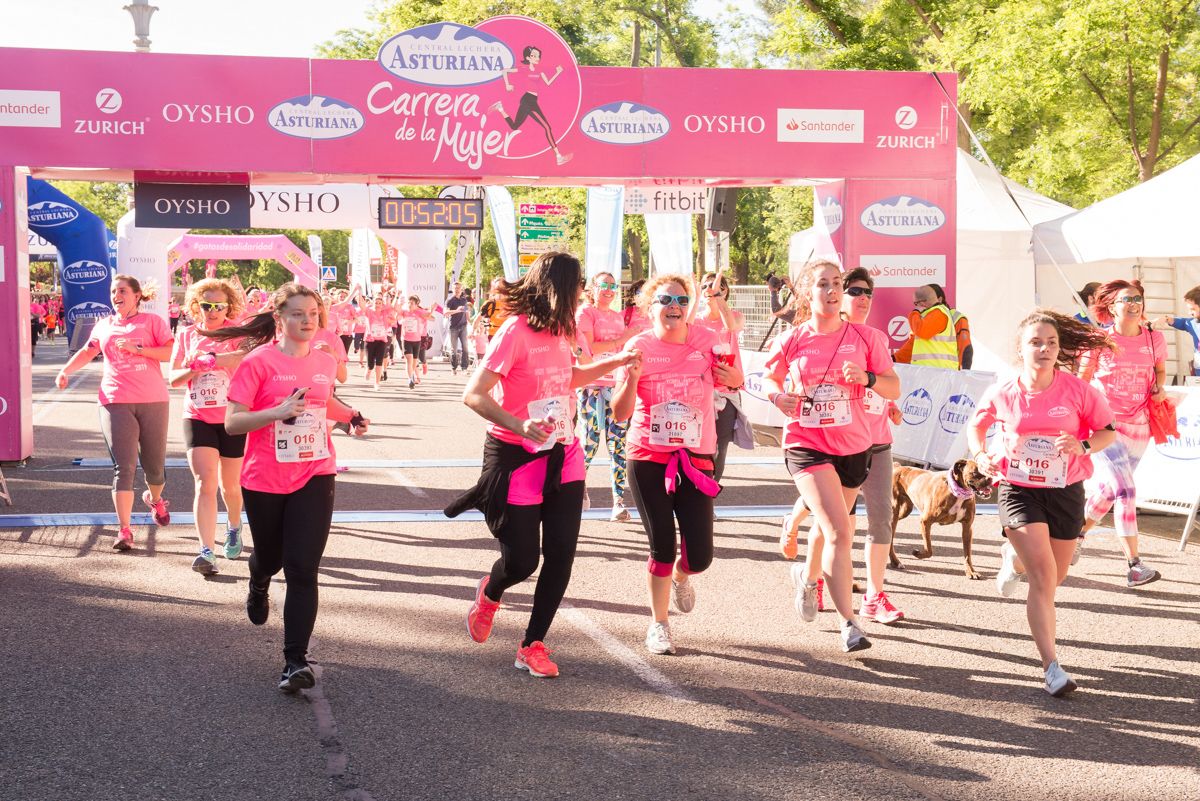 Carrera de la Mujer de Madrid - META, ARCO IZQUIERDO (de 51:15 a 52:54)