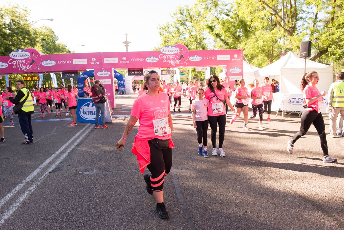 Carrera de la Mujer de Madrid - META, ARCO IZQUIERDO (de 51:15 a 52:54)