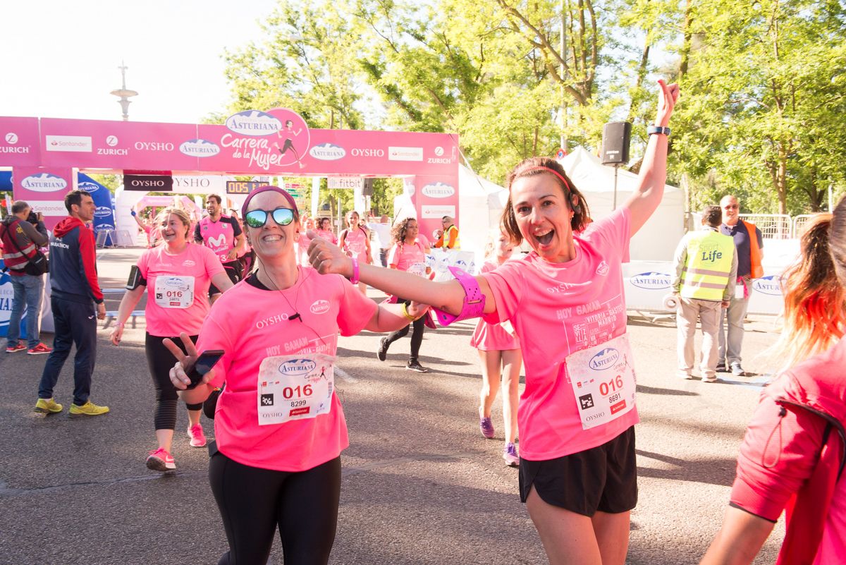 Carrera de la Mujer de Madrid - META, ARCO IZQUIERDO (de 51:15 a 52:54)