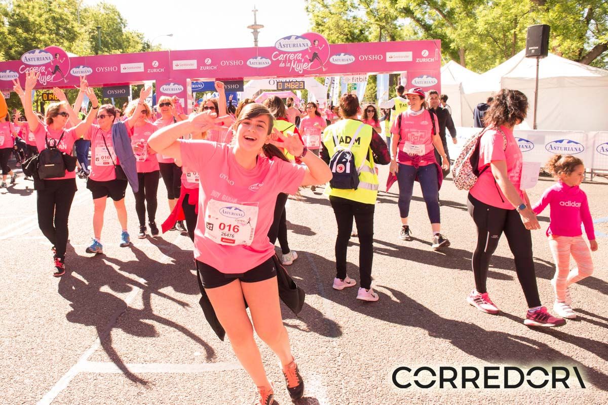 Carrera de la Mujer Madrid arco izquierdo 1 43 51 a 1 46 25