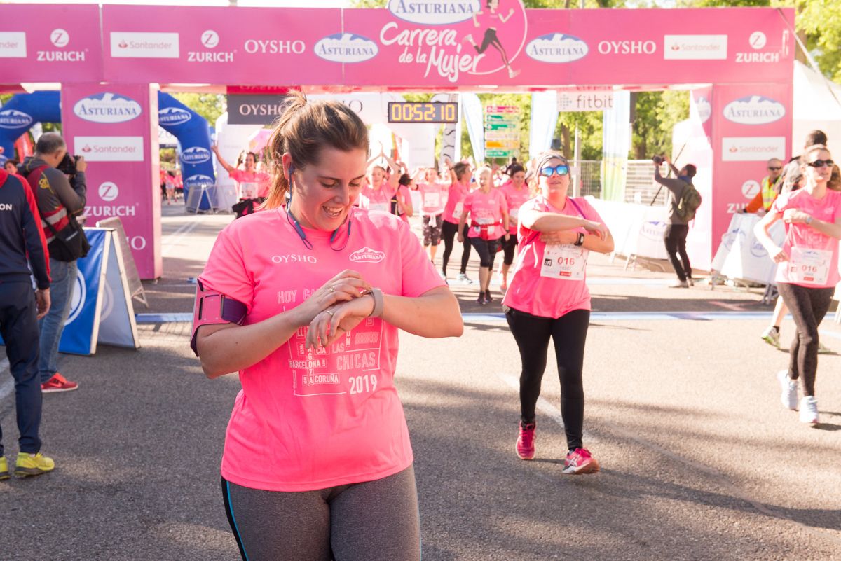 Carrera de la Mujer de Madrid - META, ARCO IZQUIERDO (de 51:15 a 52:54)