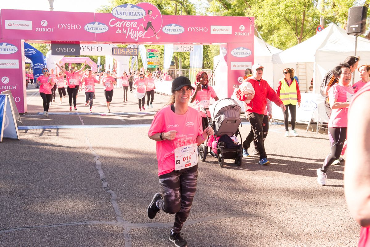 Carrera de la Mujer de Madrid - META, ARCO IZQUIERDO (de 51:15 a 52:54)