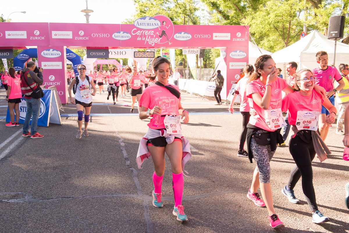 Carrera de la Mujer de Madrid - META, ARCO IZQUIERDO (de 51:15 a 52:54)