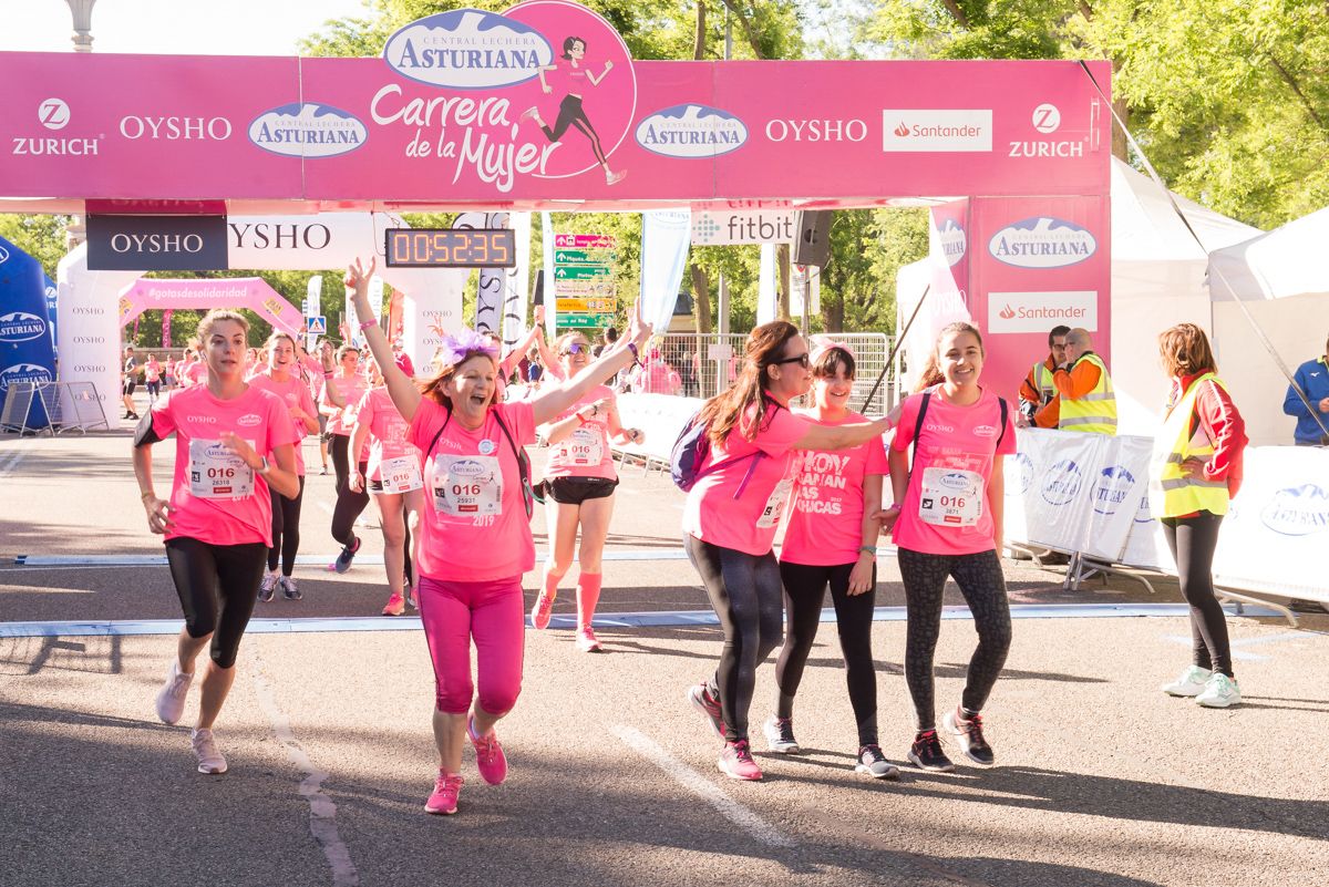 Carrera de la Mujer de Madrid - META, ARCO IZQUIERDO (de 51:15 a 52:54)
