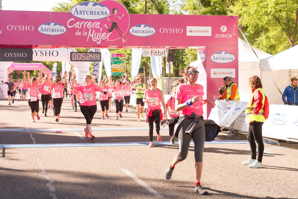 Carrera de la Mujer de Madrid - META, ARCO IZQUIERDO (de 51:15 a 52:54)