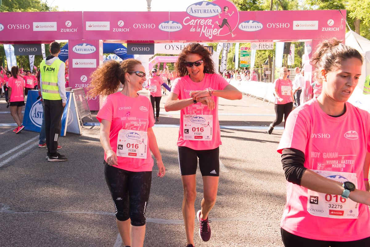 Carrera de la Mujer de Madrid - META, ARCO IZQUIERDO (de 52:59 a 54:20)