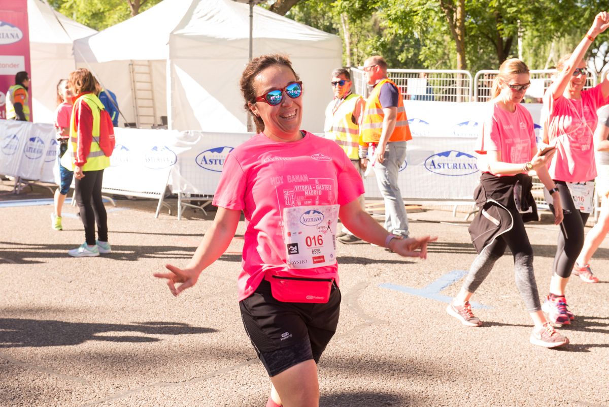 Carrera de la Mujer de Madrid - META, ARCO IZQUIERDO (de 52:59 a 54:20)