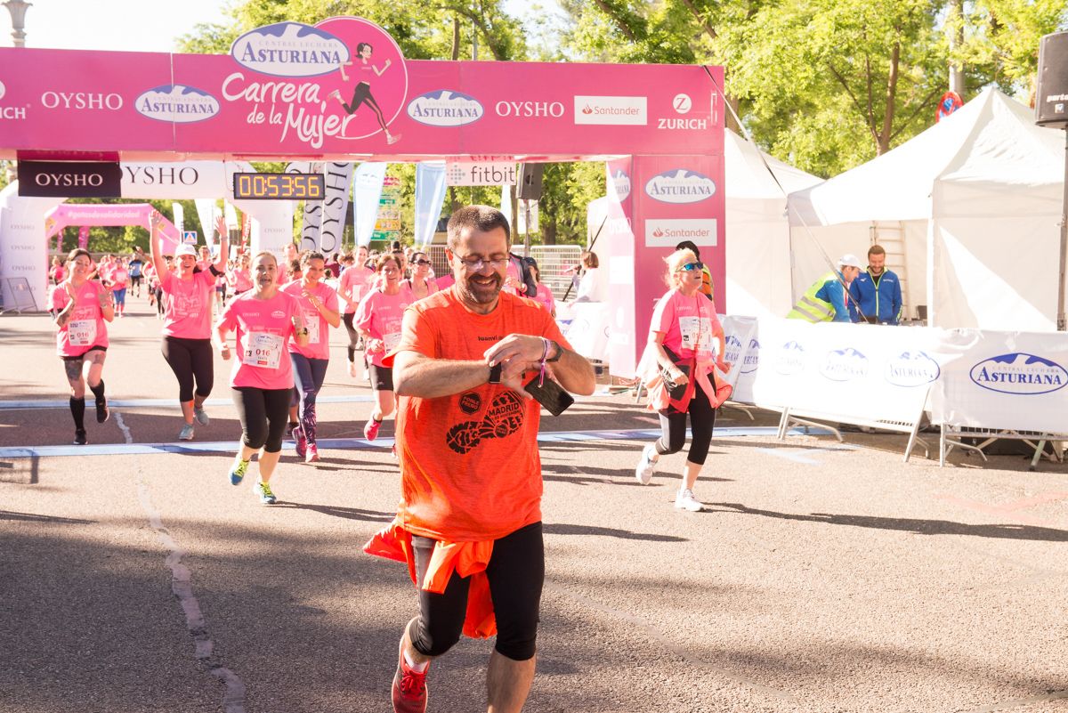 Carrera de la Mujer de Madrid - META, ARCO IZQUIERDO (de 52:59 a 54:20)