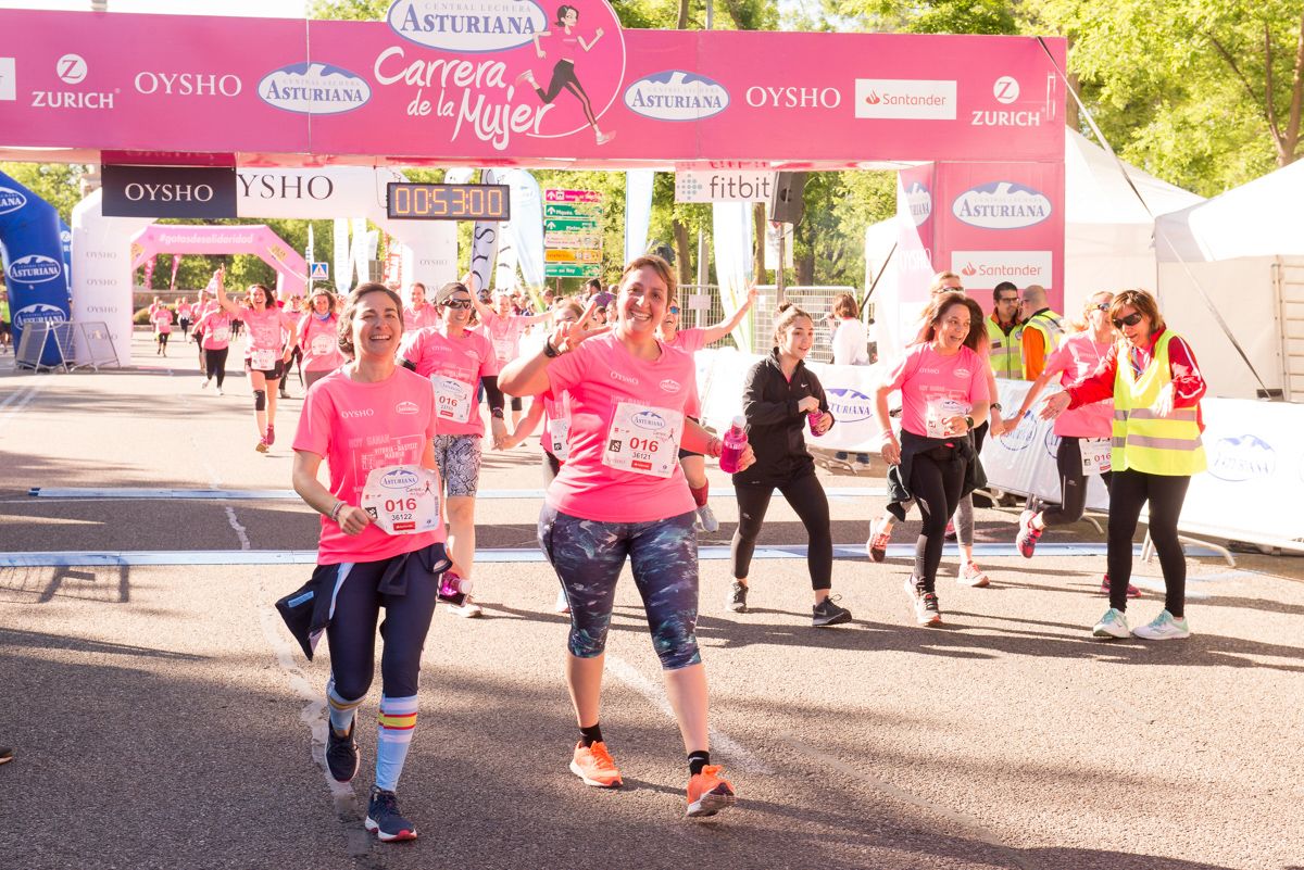 Carrera de la Mujer de Madrid - META, ARCO IZQUIERDO (de 52:59 a 54:20)