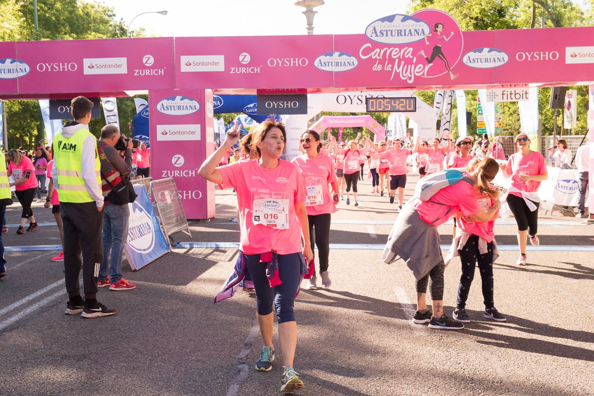 Carrera de la Mujer de Madrid - META, ARCO IZQUIERDO (de 54:22 a 55:36)