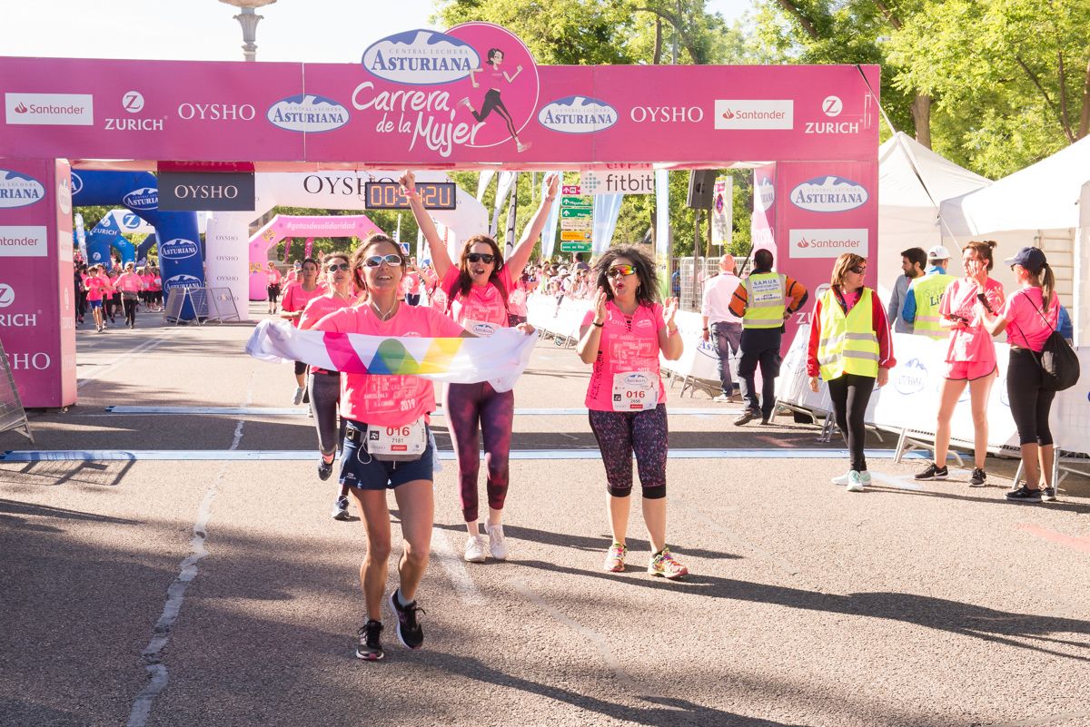 Carrera de la Mujer de Madrid - META, ARCO IZQUIERDO (de 54:22 a 55:36)