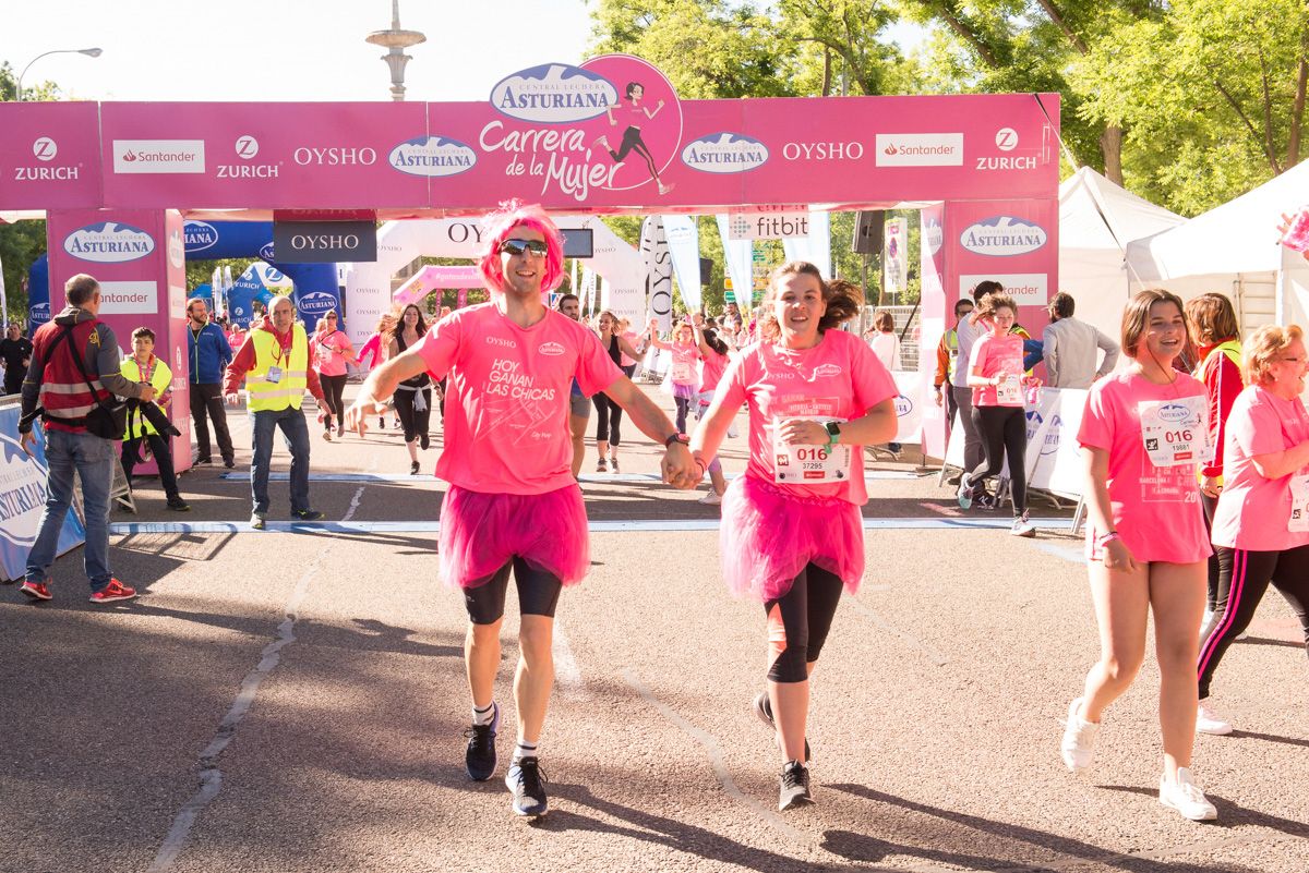 Carrera de la Mujer de Madrid - META, ARCO IZQUIERDO (de 54:22 a 55:36)